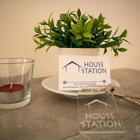 House Station *